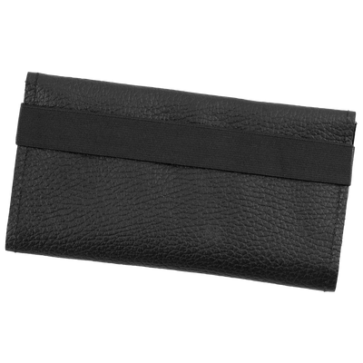Angelo Feinschnittbeutel Doppelheftchen Leder schwarz 9x16,5cm mit Gummiband Frontansicht World of Smoke