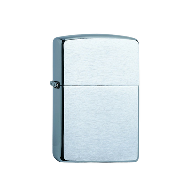 Feuerzeug Zippo 60000804 chrom brushed Frontansicht World of Smoke