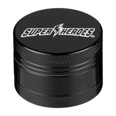 Super Heroes Grinder Keramik schwarz Frontansicht World of Smoke